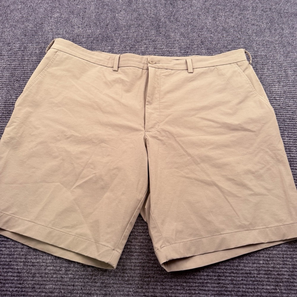 Vineyard Vines OTG 10" Shorts Mens 44B Khaki Tan On The Go Performance Stretch